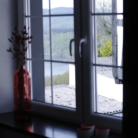 شقة Haus Blick Am Edersee