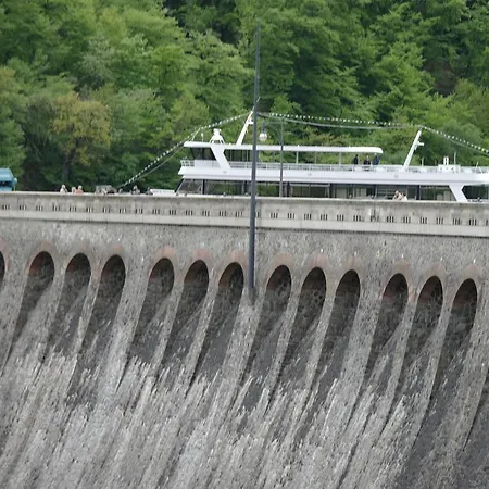 Haus Blick Am Edersee شقة